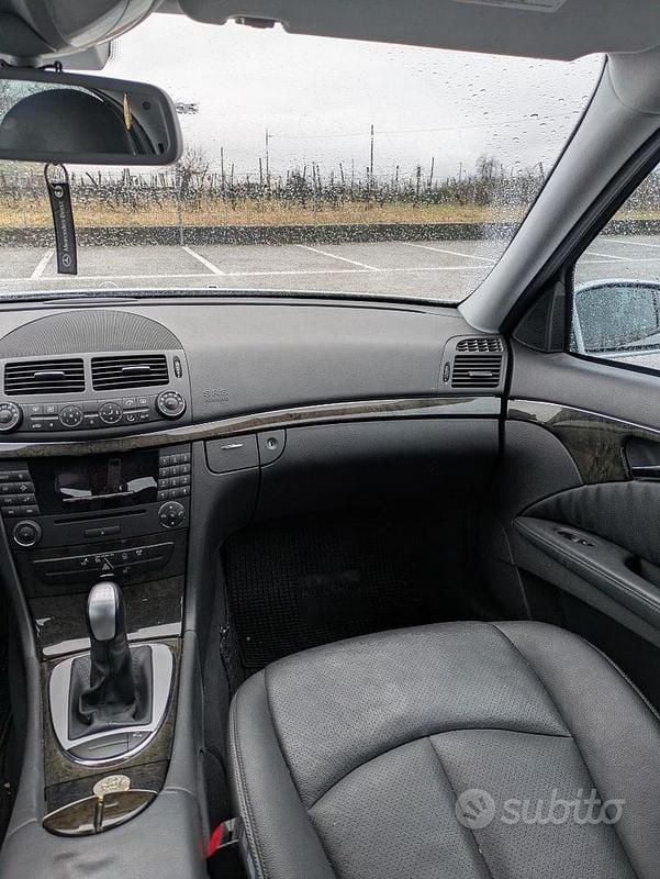 Usata Mercedes E200 2005 Berlina