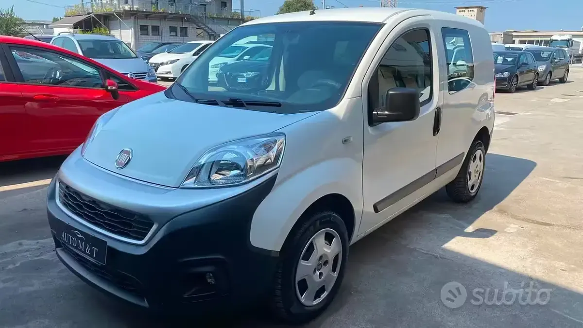 Usata Fiat Fiorino 69 CV (50 kW) 2016 Bianco Monovolume