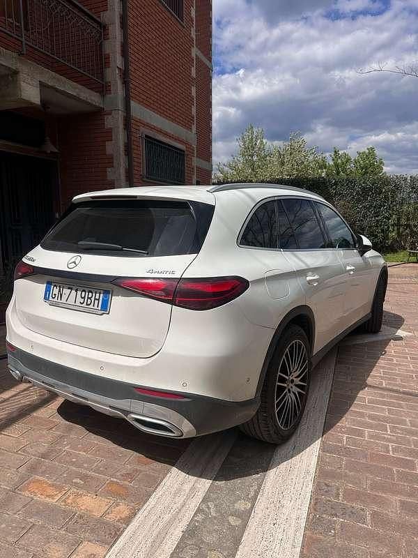 Usata Mercedes GLC220 Advanced Plus 197 CV (144 kW) 2023 Bianco SUV