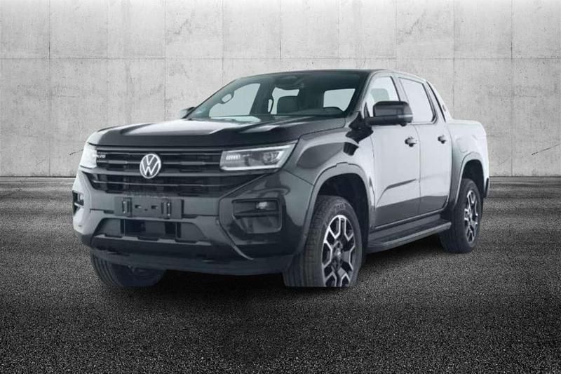 Usata VW Amarok Aventura 241 CV (177 kW) 2023 Nero Pick-up
