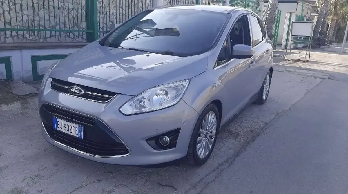 Usata Ford C-MAX Titanium 116 CV (85 kW) 2011 Monovolume