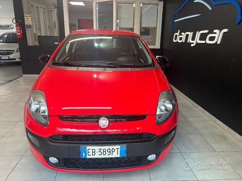 Usata Fiat Punto Evo S 135 CV (99 kW) 2010 Rosso Utilitaria