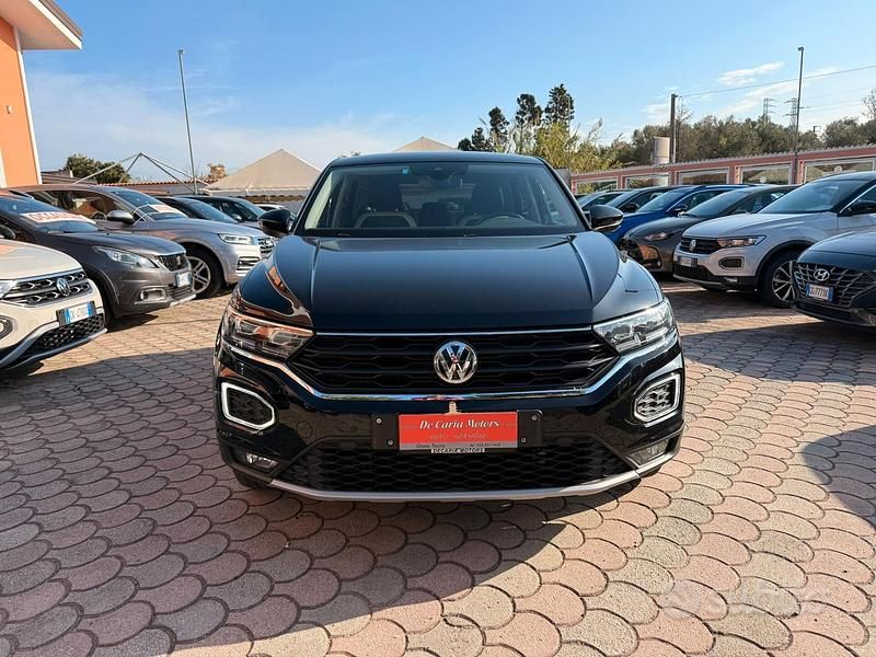 Usata VW T-Roc Advance 150 CV (110 kW) 2018 Nero SUV