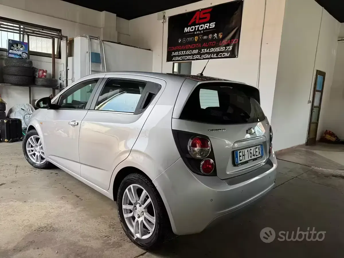Usata Chevrolet Aveo LTZ 86 CV (63 kW) 2011 Grigio Berlina
