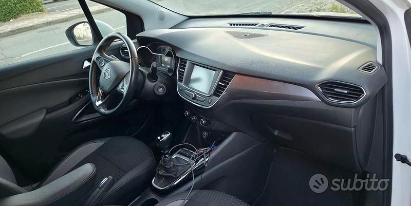 Usata Opel Crossland X S 102 CV (75 kW) 2019 Bianco SUV