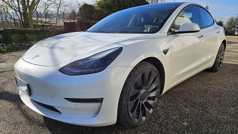 Occasion Tesla Model 3 Performance 235 kW (320 ch) 2022 Blanc Berline