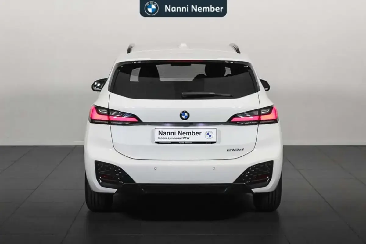 Usata BMW 218 Active Tourer M Sport 150 CV (110 kW) 2025 Alpin white pastello Monovolume