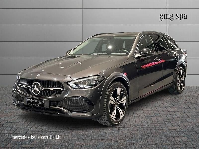 Usata Mercedes C220 Advanced 197 CV (144 kW) 2024 Grigio Station wagon