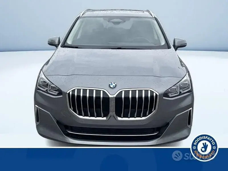 Nuova BMW 223 Active Tourer Luxury Line 204 CV (150 kW) 2025 Grigio Monovolume