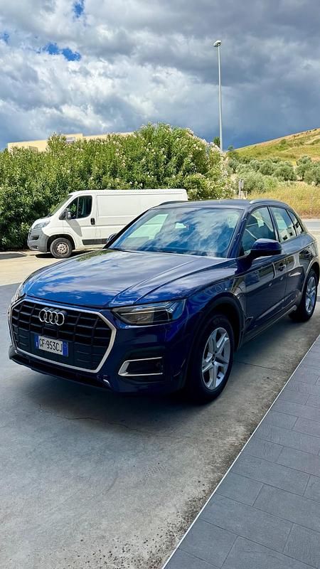Usata Audi Q5 Business 163 CV (119 kW) 2021 Blu SUV