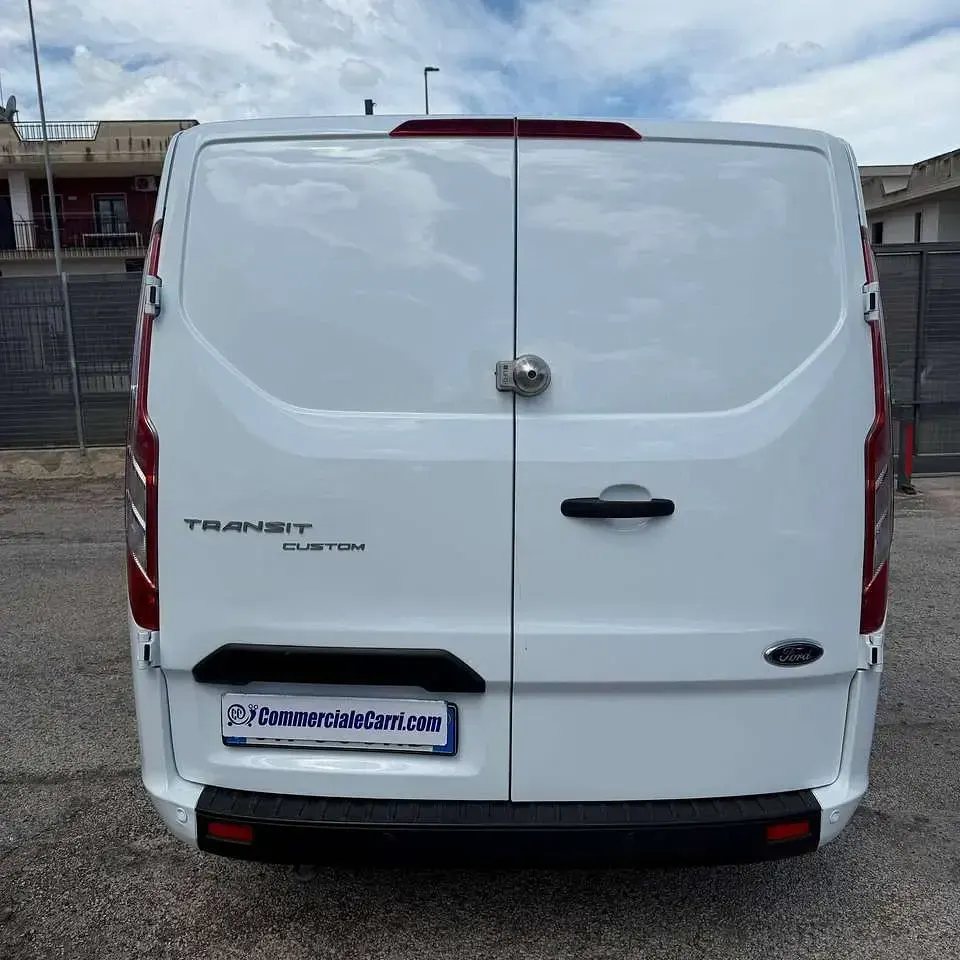 Usata Ford Transit Custom 129 CV (94 kW) 2023 Bianco Furgone