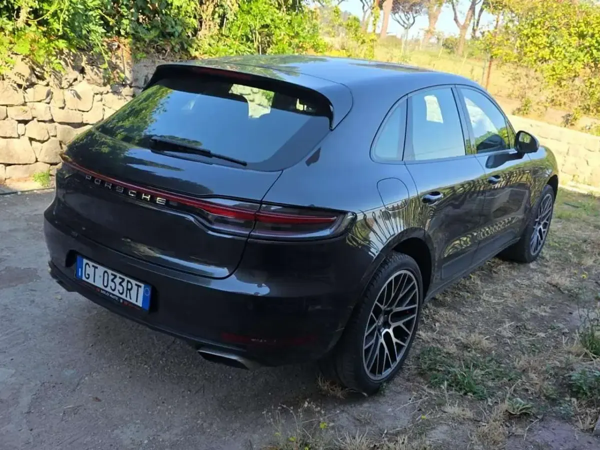 Usata Porsche Macan 245 CV (180 kW) 2020 Grigio SUV