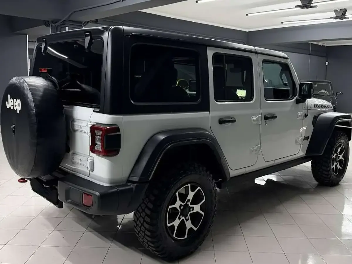 Usata Jeep Wrangler Rubicon 200 CV (147 kW) 2020 Bianco SUV