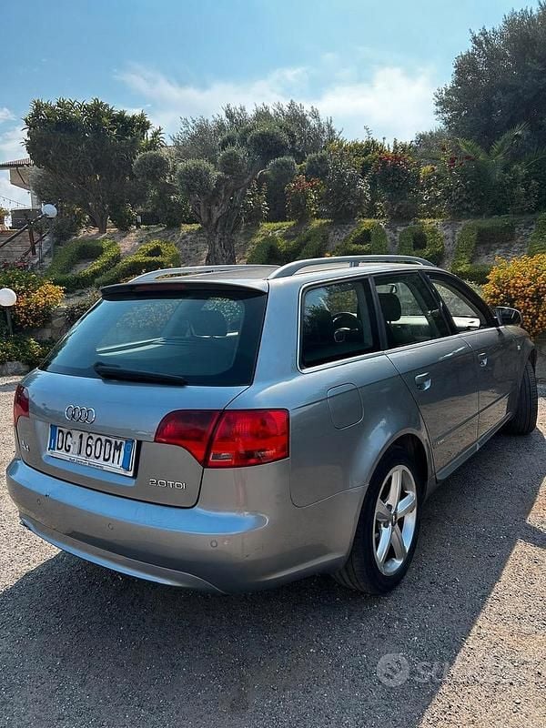 Usata 2006 Audi A4 Station wagon | 1500 € (Ottimo prezzo) - Immagine 1/4