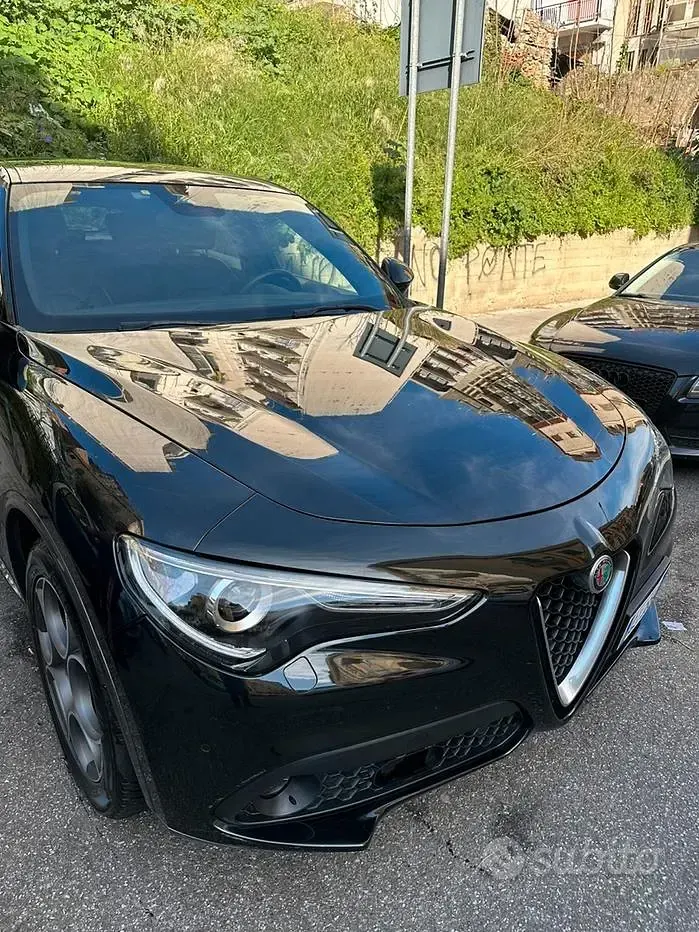 Usata Alfa Romeo Stelvio 209 CV (153 kW) 2022 SUV