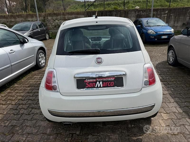 Usata Fiat 500 Lounge 69 CV (50 kW) 2008 Bianco Berlina