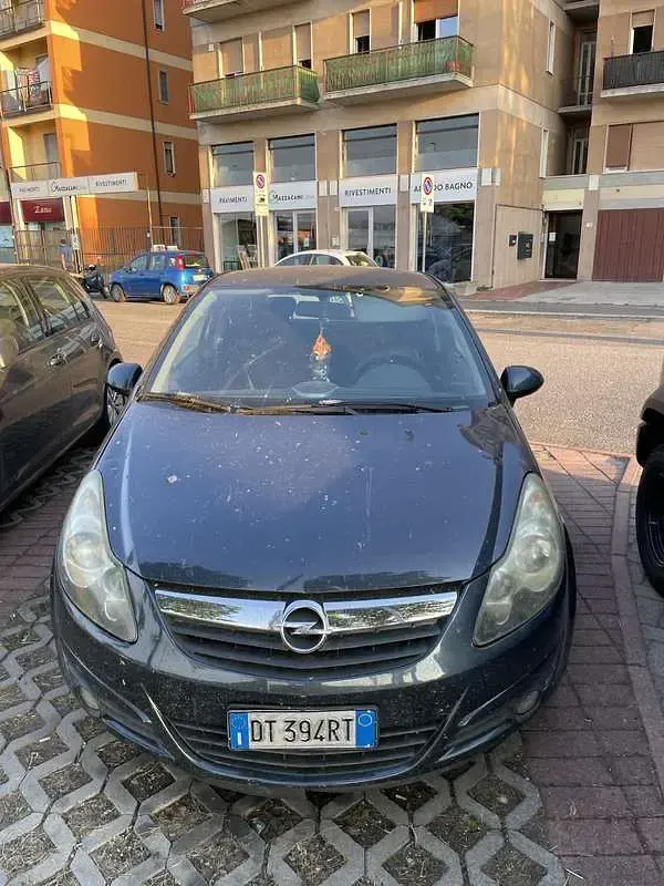 Usata Opel Corsa Sport 82 CV (60 kW) 2013 Utilitaria