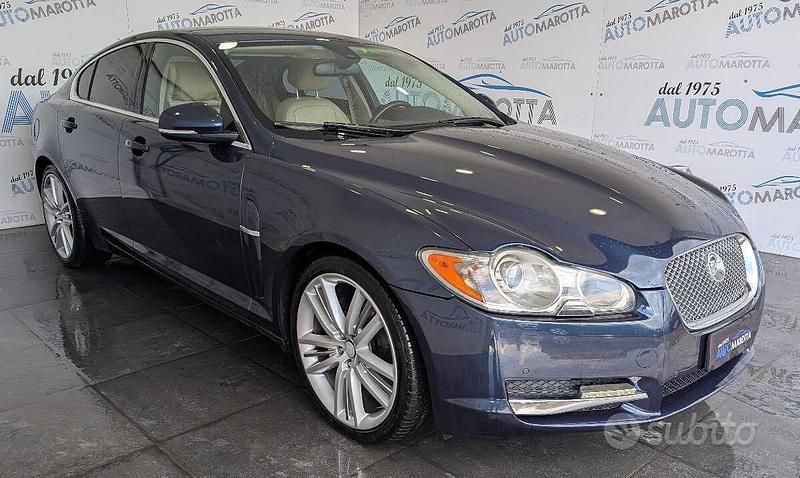 Usata Jaguar XF Luxury 207 CV (152 kW) 2009 Blu/azzurro Berlina