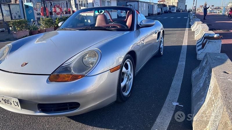 Usata Porsche Boxster 204 CV (150 kW) 1998 Grigio Cabrio