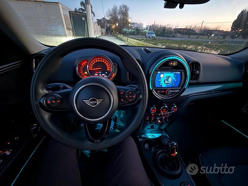 Usata Mini Cooper D Countryman 150 CV (110 kW) 2019 Grigio SUV