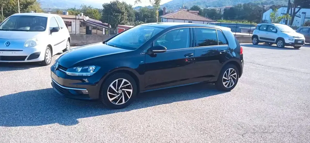 Usata VW Golf VII Executive 116 CV (85 kW) 2019 Nero Berlina