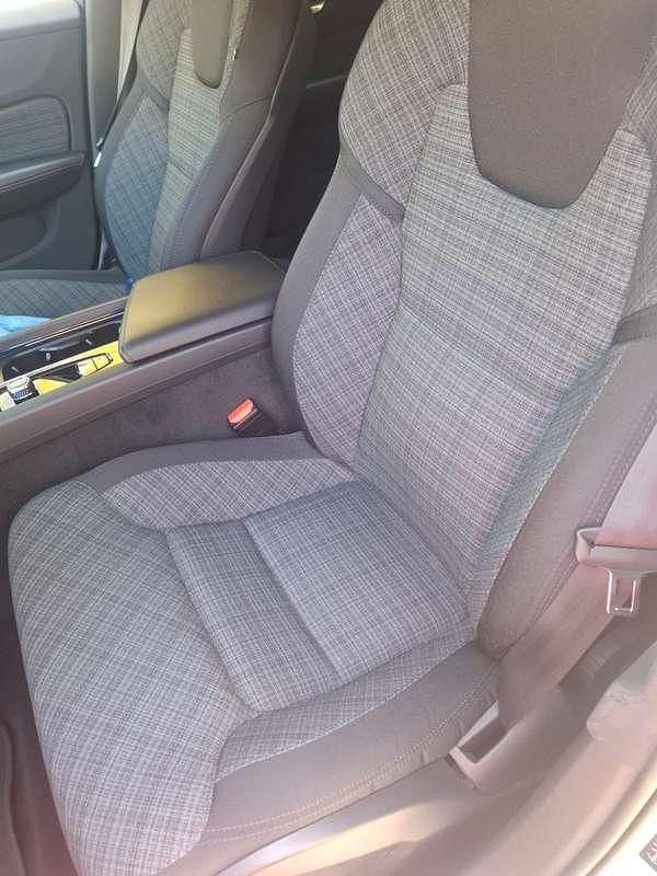 Usata Volvo V60 Plus 197 CV (144 kW) 2023 Station wagon