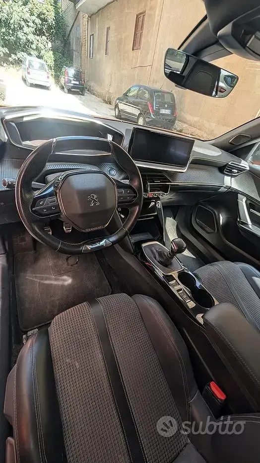 Usata Peugeot 2008 131 CV (96 kW) 2020 Arancione SUV
