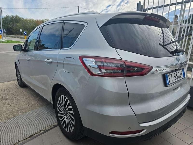 Grigio Usata 2018 Ford S-MAX Vignale Monovolume | 13.800 € (Super prezzo) - Immagine 1/4