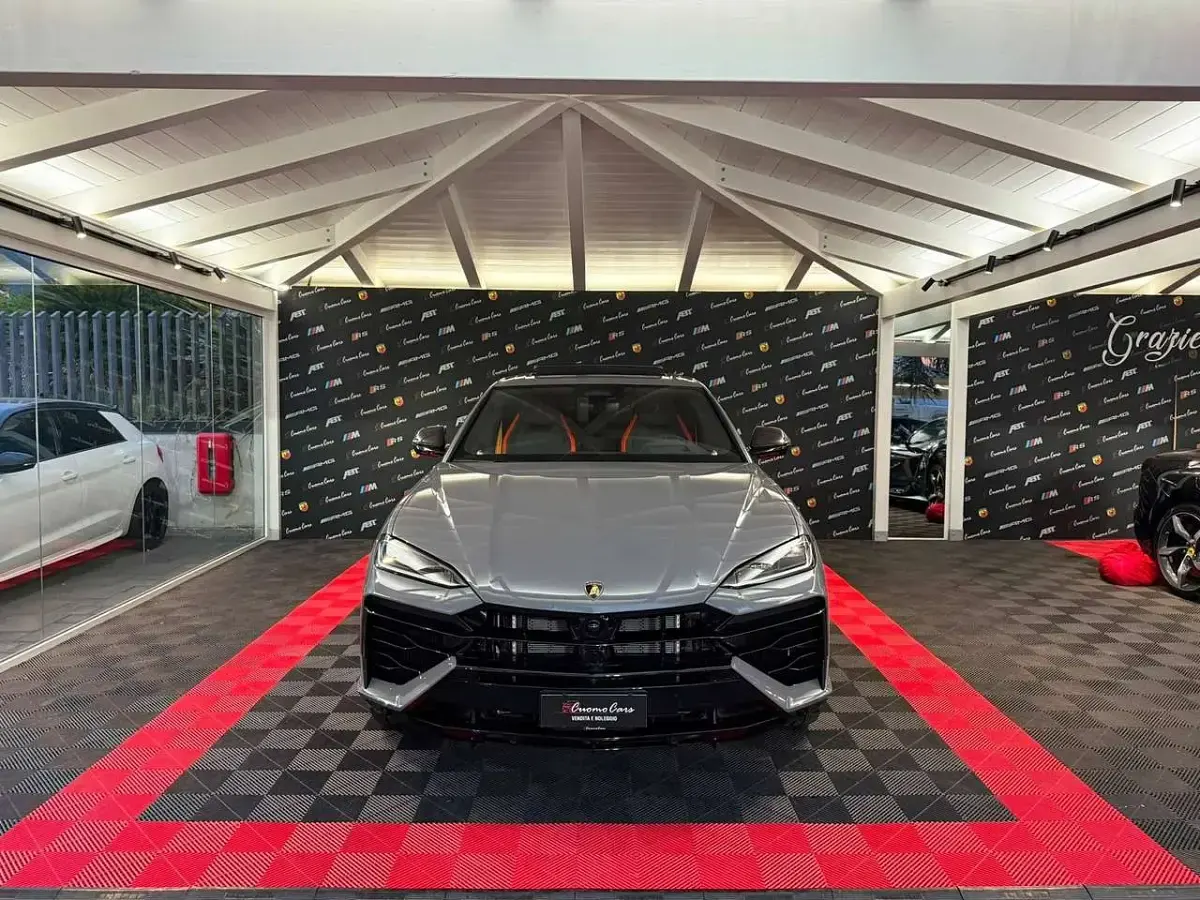 Nuova Lamborghini Urus 620 CV (456 kW) 2026 Grigio SUV