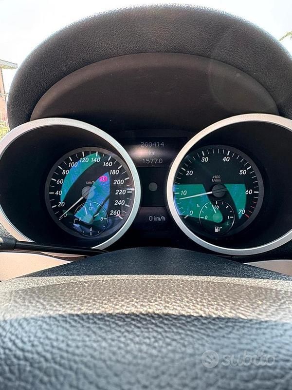 Usata Mercedes SLK200 163 CV (119 kW) 2005 Grigio Cabrio