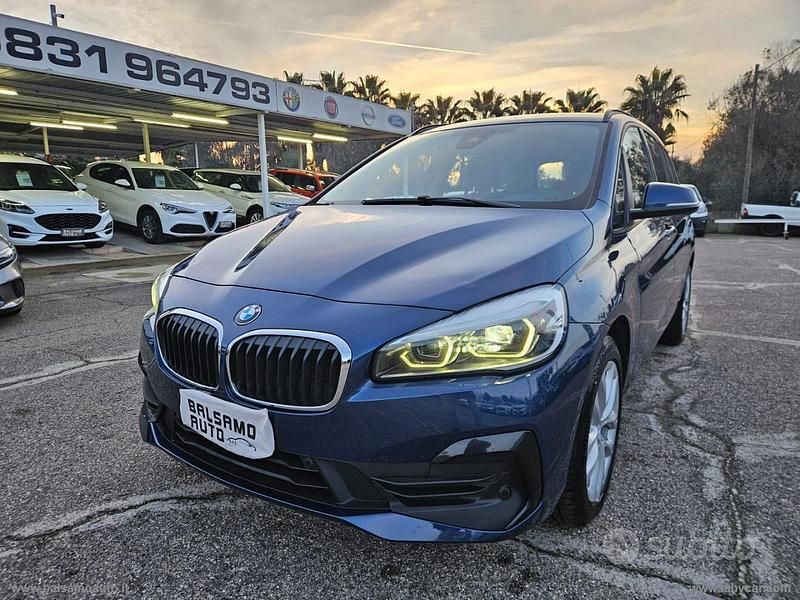 Usata BMW 218 Gran Tourer 150 CV (110 kW) 2021 Blu/azzurro Monovolume