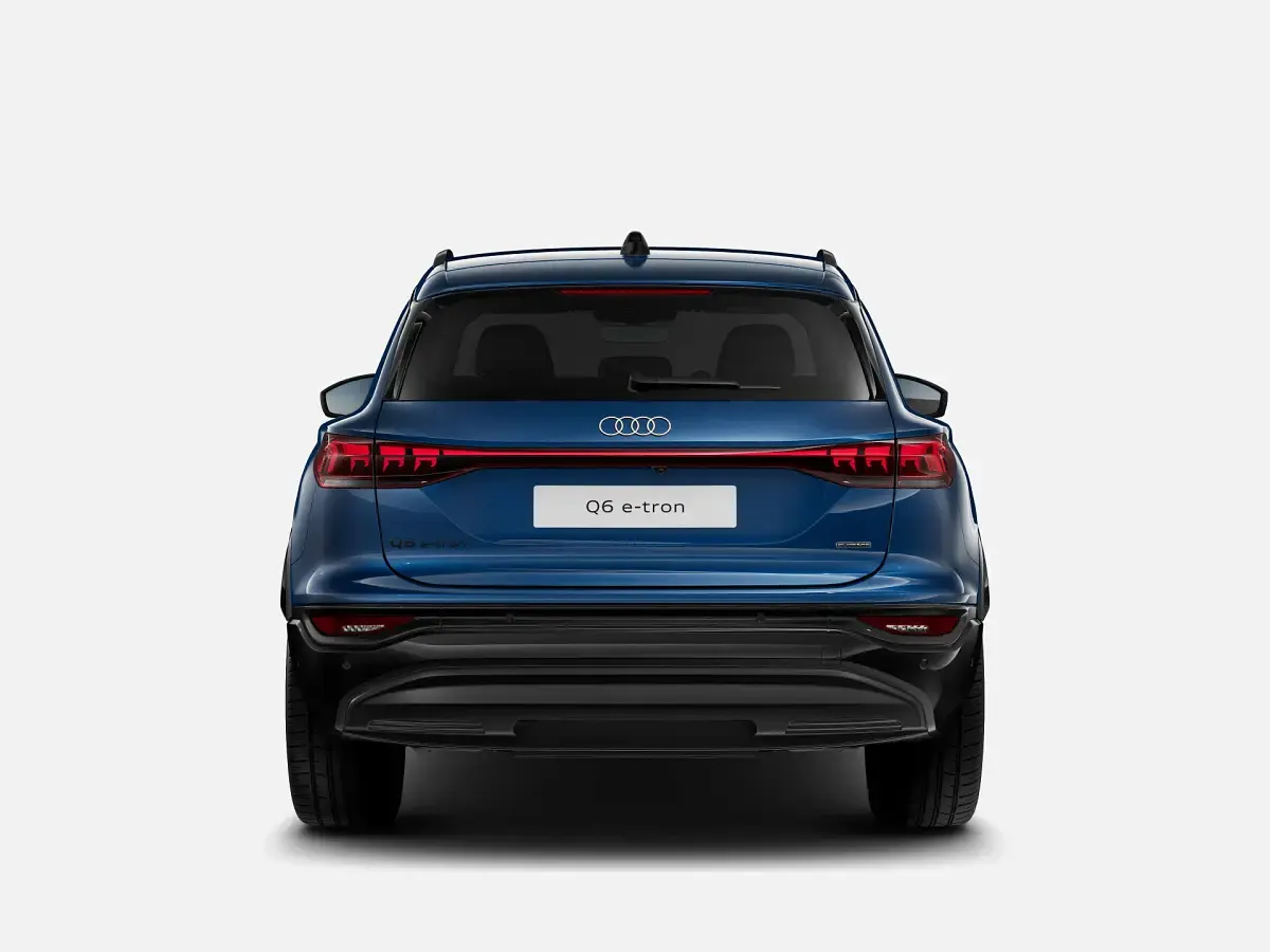 Nuova Audi Q6 e-tron Advanced 119 kW (163 CV) 2027 Blu ascari metallizzato SUV