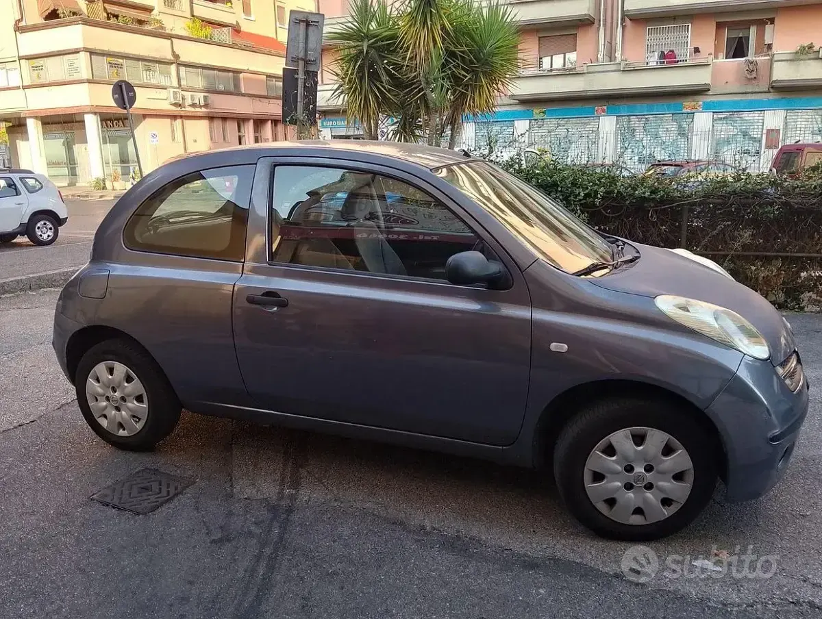 Usata Nissan Micra 54 CV (39 kW) 2007 Bluazzurro Utilitaria
