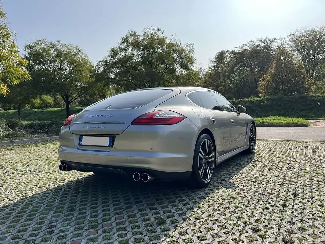 Usata Porsche Panamera Turbo 500 CV (367 kW) 2010 Utilitaria