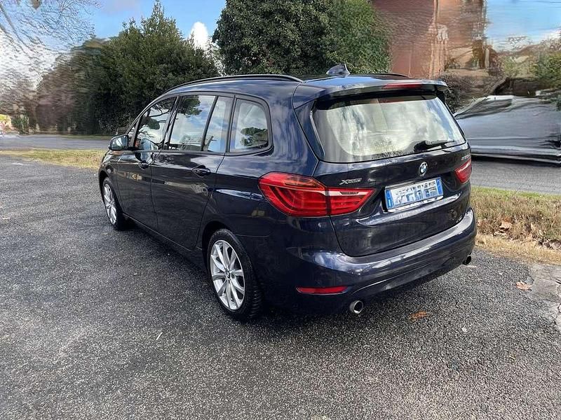 Usata BMW 220 Gran Tourer Advantage 190 CV (139 kW) 2015 Blu/azzurro Monovolume
