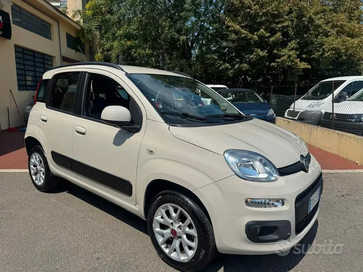 Usata Fiat Panda 85 CV (62 kW) 2016 Beige Utilitaria