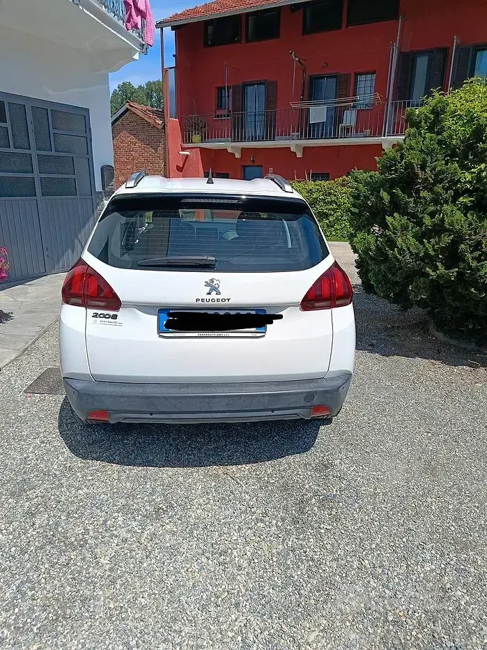 Usata Peugeot 2008 82 CV (60 kW) 2018 SUV