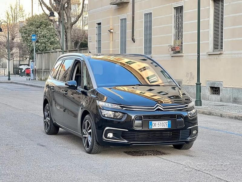 Usata Citroën C4 SpaceTourer Shine 131 CV (96 kW) 2022 Nero perla metallizzato Monovolume