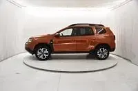 Usata Dacia Duster Journey 101 CV (74 kW) 2023 Arancione SUV
