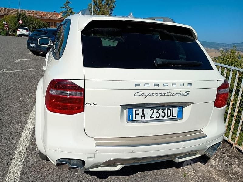 Usata Porsche Cayenne 2009 Bianco SUV
