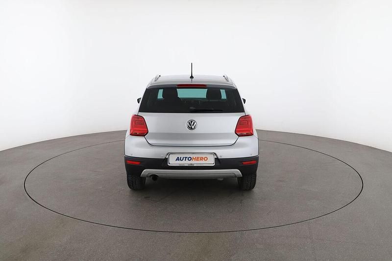 Usata VW Polo Cross 90 CV (66 kW) 2016 Grigio Utilitaria