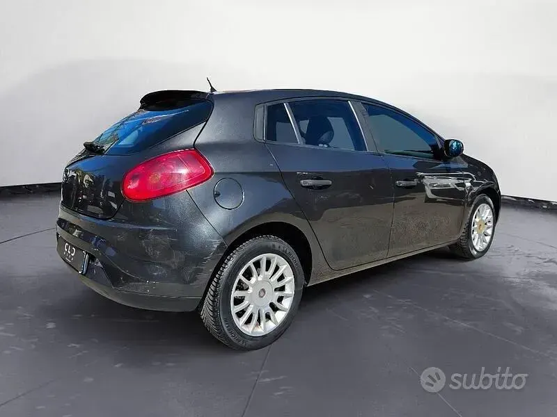 Usata Fiat Bravo Active 105 CV (77 kW) 2008 Grigio Utilitaria