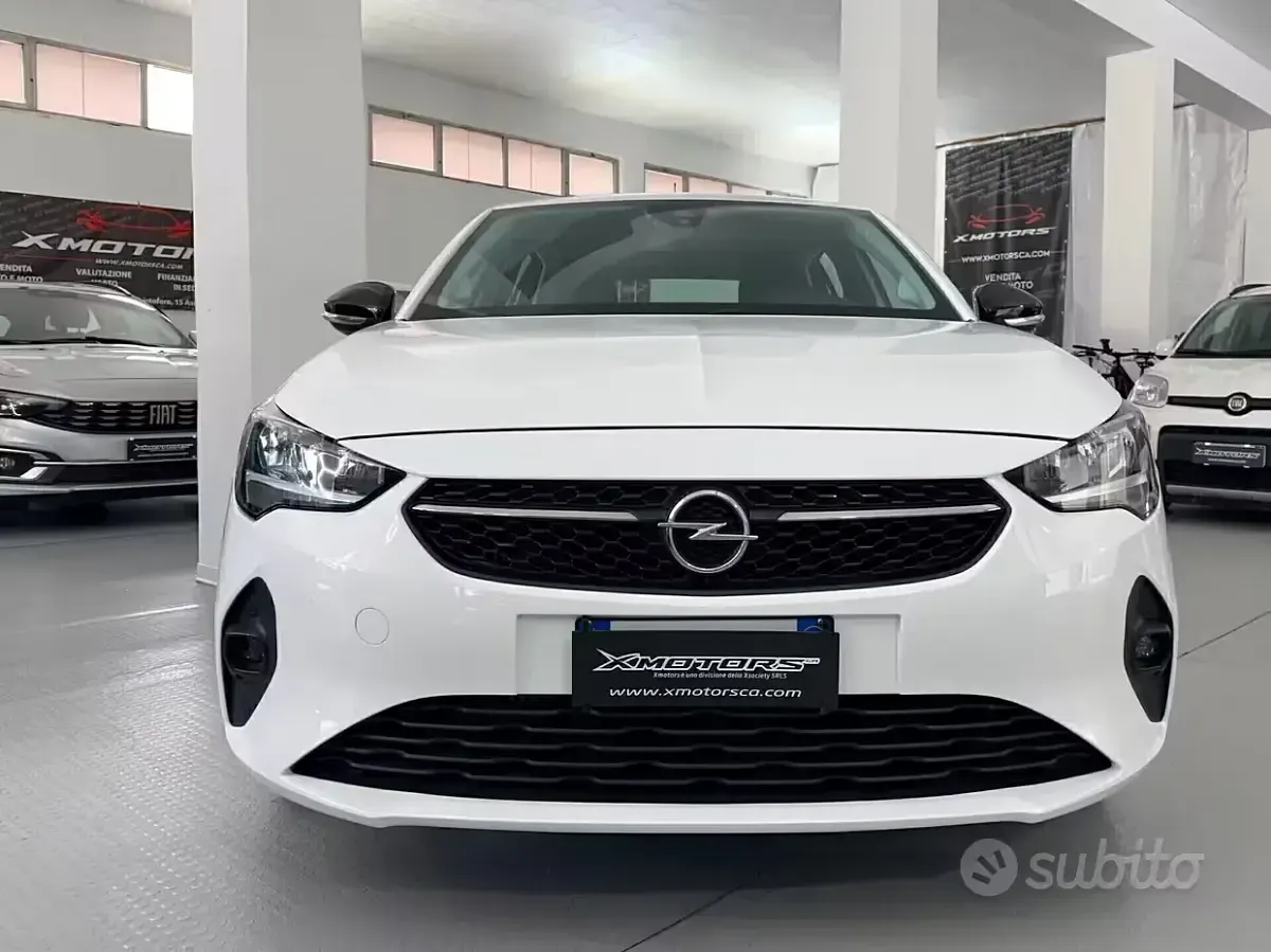 Usata Opel Corsa Edition 102 CV (75 kW) 2022 Bianco Utilitaria