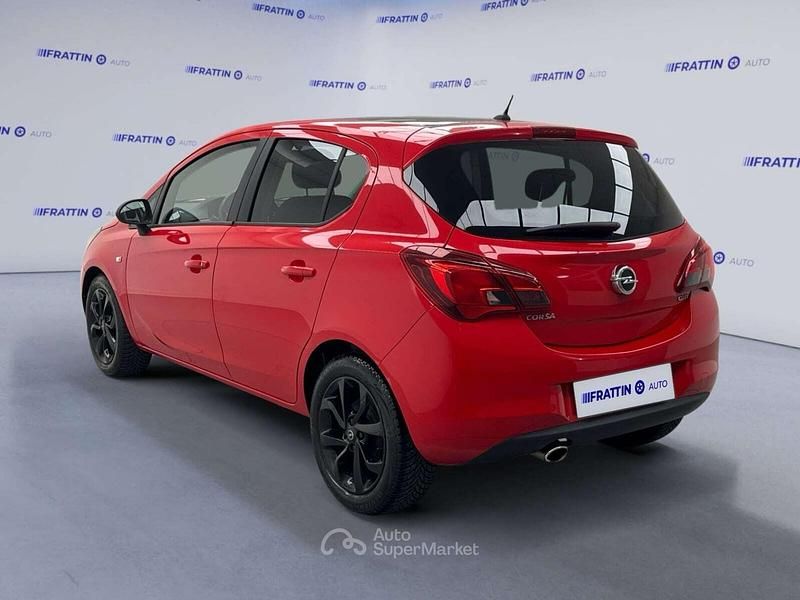 Usata Opel Corsa 75 CV (55 kW) 2016 Rosso Utilitaria