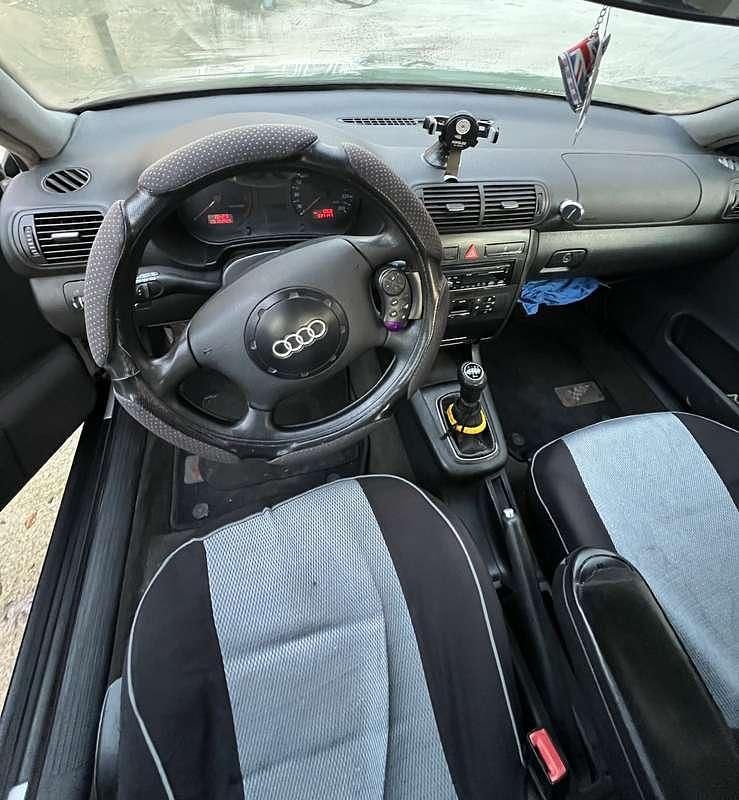 Usata Audi A3 Ambition 107 CV (78 kW) 2003 Grigio Berlina