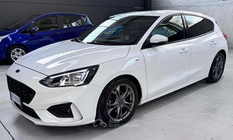 Usata Ford Focus ST-Line 125 CV (91 kW) 2018 Bianco Berlina