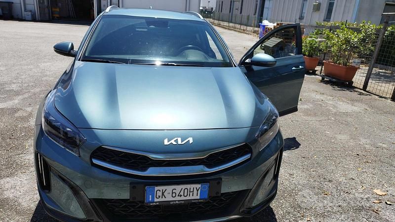 Usata Kia XCeed Style 136 CV (100 kW) 2022 Verde SUV