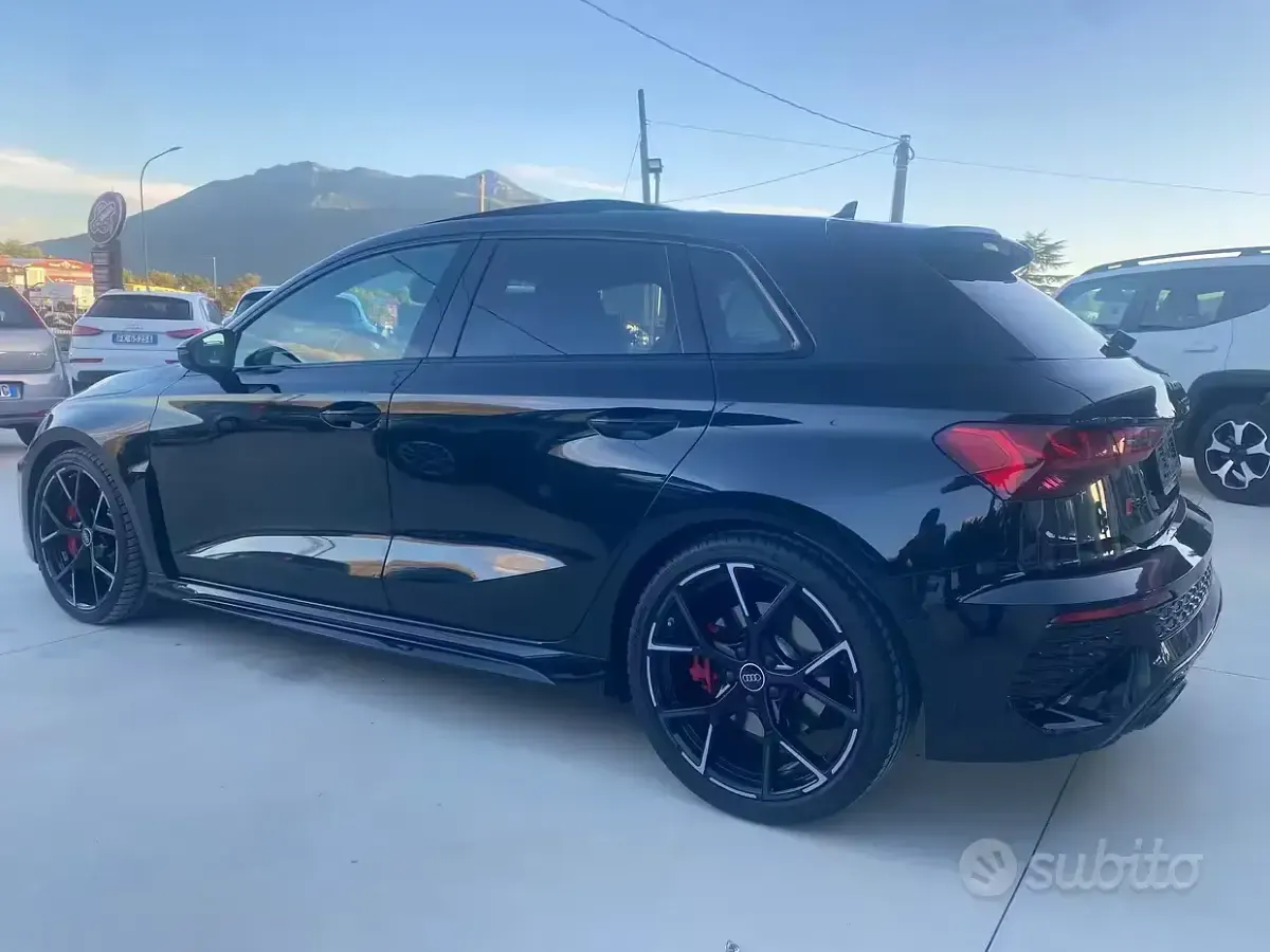 Usata Audi RS3 400 CV (294 kW) 2024 Nero Berlina