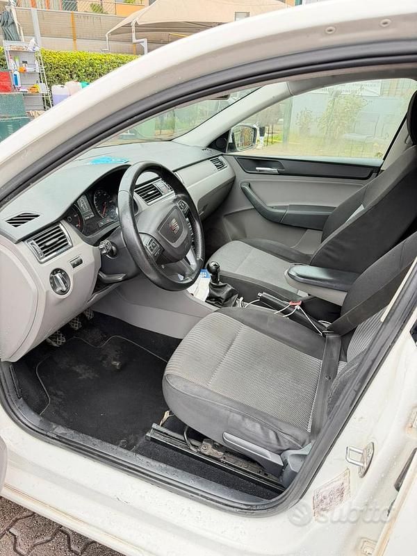 Usata Seat Toledo 105 CV (77 kW) 2013 Bianco Berlina
