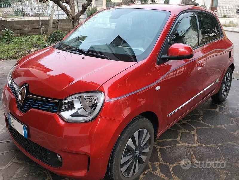 Usado Renault Twingo 60 kW (82 HP) 2021 Vermelho Citadino